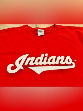 Cleveland Indians Script Logo T Shirt Red Size Large Unisex Adult MLB Guardians